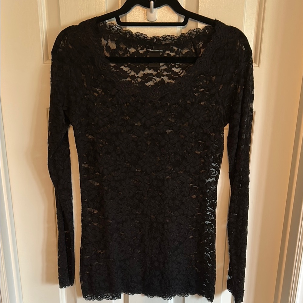 Moda International Black Lace Blouse Size M. NWOT